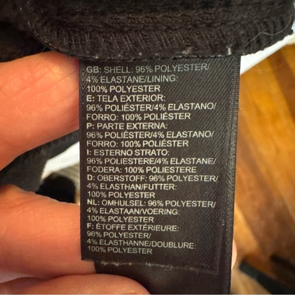 The North Face Men's Black Performance Jacket - Picture 7 of 13